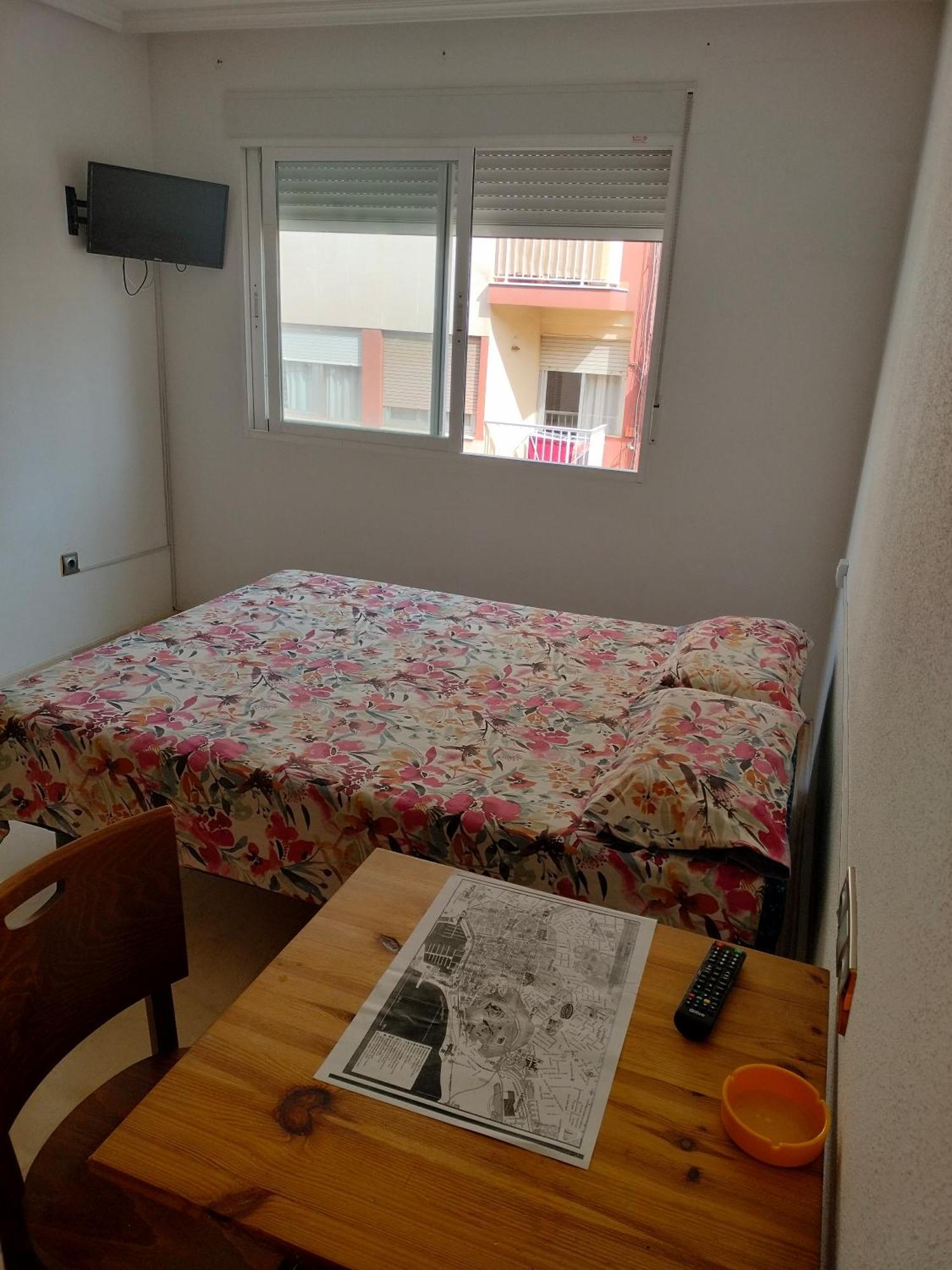 Apartamento Holiday Centre Deluxe Alicante Exterior foto